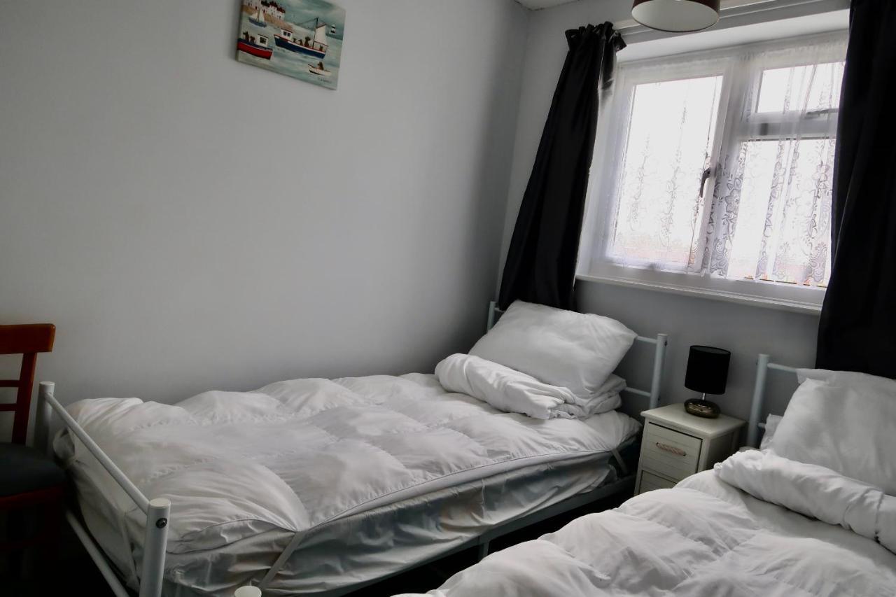 Charming Spacious 3-Bedroom Beach Holiday House, Norfolk ヘムズビー エクステリア 写真